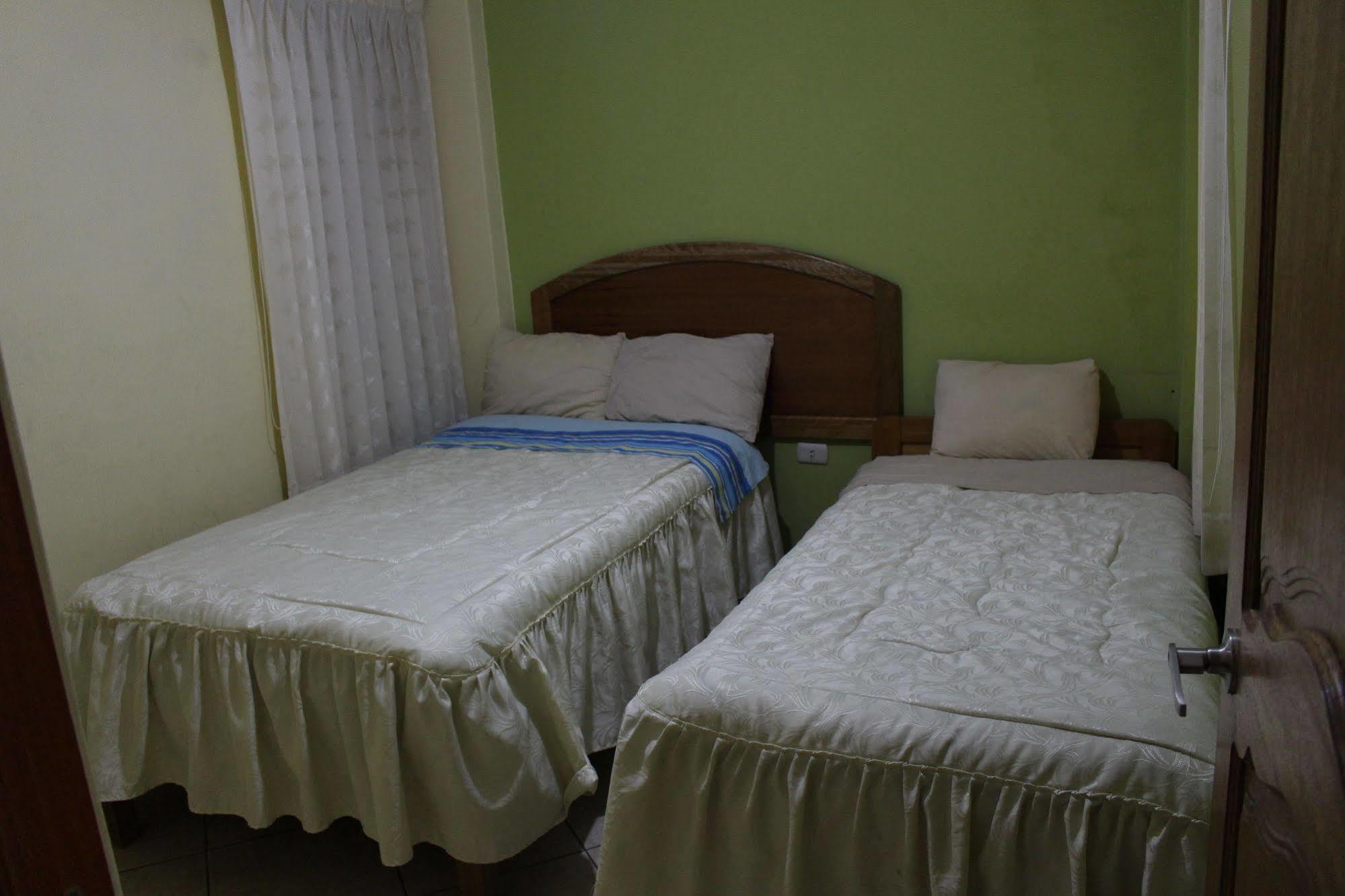 Posada De Percybal Lago Inn Puno Eksteriør bilde